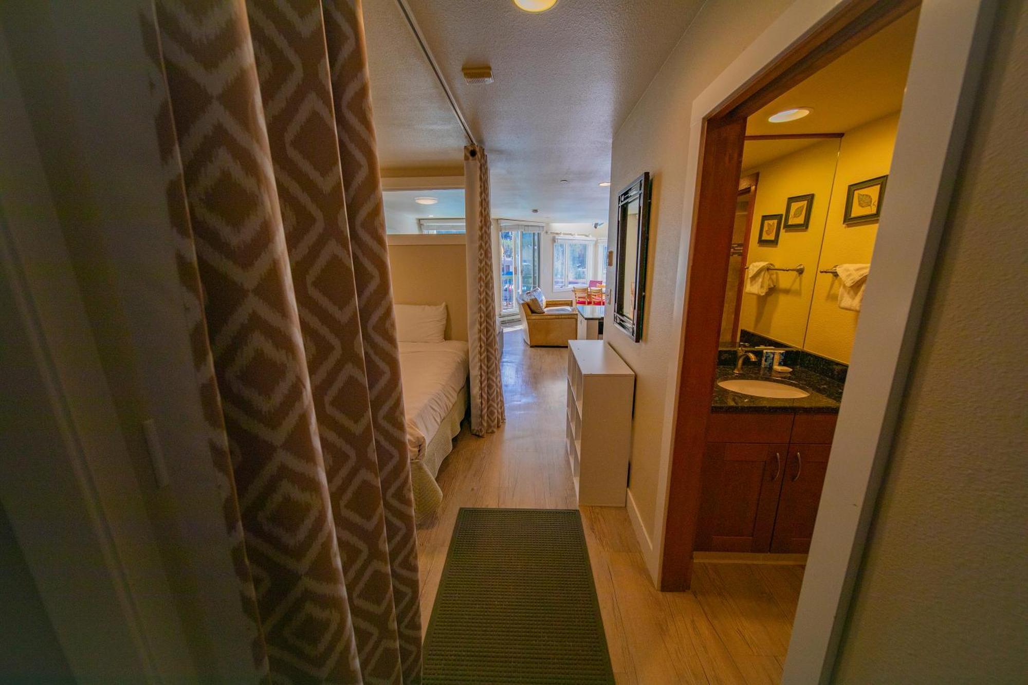 Lakeside 1496 By Summitcove Keystone